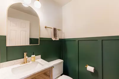 230 Ashley Court, Roselle, IL 60172 - Photo 16