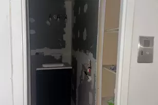 4350 W Ford City Dr, Chicago, IL 60652 - Photo 10