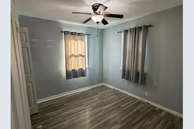 2724 Prial Avenue, Rockford, IL 61101 - Photo 8