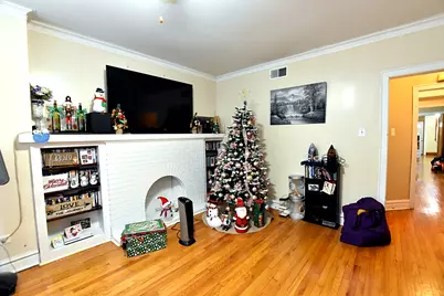 4043 N Sawyer Avenue, Chicago, IL 60618 - Photo 10