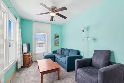 411 E Mazon Street, Gardner, IL 60424 - Photo 4