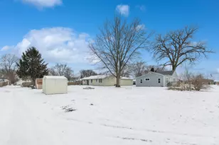 411 E Mazon St, Gardner, IL 60424 - Photo 20