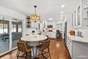 6N770 Splitrail Ln, Saint Charles, IL 60175 - Photo 8