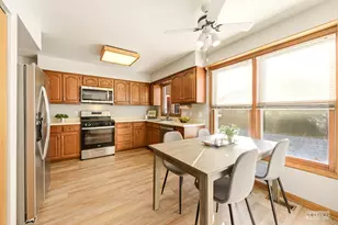 1107 S Wells St, Sandwich, IL 60548 - Photo 18