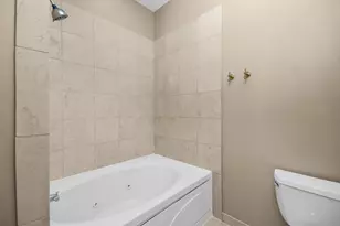 2736 N Wolcott Ave, Chicago, IL 60614 - Photo 14