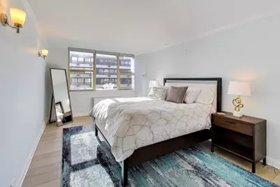 40 E Cedar Street #18B, Chicago, IL 60611 - Photo 14