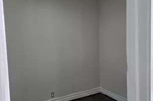 5740 S Elizabeth St, Chicago, IL 60636 - Photo 8