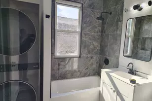 5740 S Elizabeth St, Chicago, IL 60636 - Photo 10