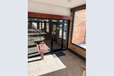 500 W Huntington Commons Road #255, Mount Prospect, IL 60056 - Photo 4