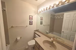 8019/8021 Lincoln Ave, Skokie, IL 60077 - Photo 22