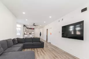 4055 Prairie Ave, Schiller Park, IL 60176 - Photo 6