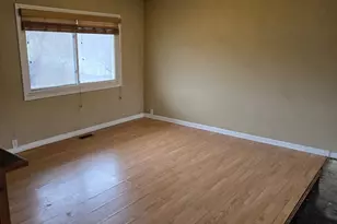 300 Hickory Ave, Romeoville, IL 60446 - Photo 4