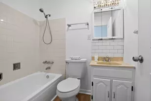 1345 Laurie Ln, Hanover Park, IL 60133 - Photo 12