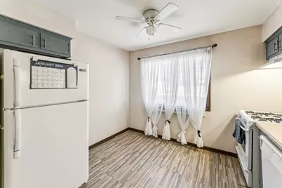 7632 W Lawrence Avenue #1B, Harwood Heights, IL 60706 - Photo 8