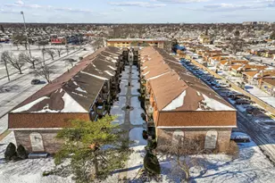 7632 W Lawrence Ave, Harwood Heights, IL 60706 - Photo 14