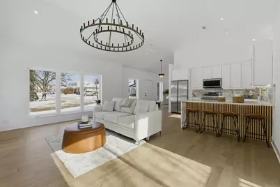 19 Marina Drive, Des Plaines, IL 60016 - Photo 8