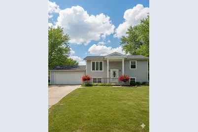 9123 162nd Street, Orland Hills, IL 60487 - Photo 1