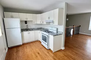 9123 162nd St, Orland Hills, IL 60487 - Photo 4