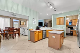 782 S Baldwin Ln, Romeoville, IL 60446 - Photo 6