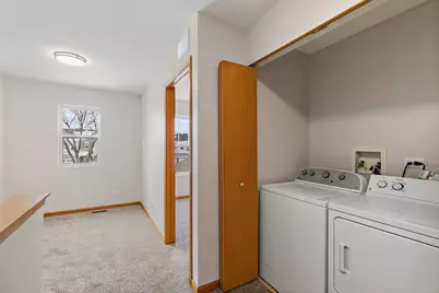 2276 Flagstone Lane, Carpentersville, IL 60110 - Photo 12