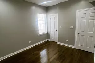 3257 W Warren Blvd, Chicago, IL 60624 - Photo 12