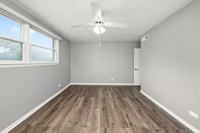 333 S East Avenue #405, Oak Park, IL 60302 - Photo 26