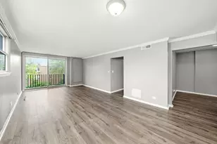 333 S East Ave, Oak Park, IL 60302 - Photo 6