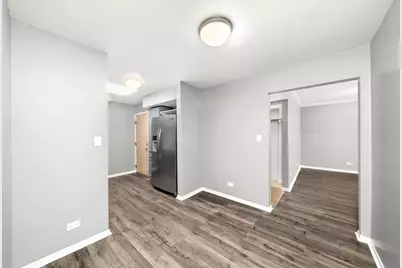 333 S East Avenue #405, Oak Park, IL 60302 - Photo 12