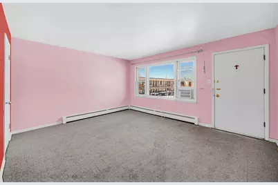 12 King Arthur Court #11, Northlake, IL 60164 - Photo 4