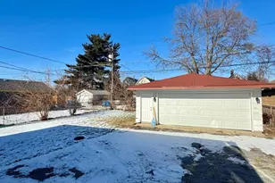 340 155th Pl, Calumet City, IL 60409 - Photo 20