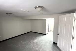 340 155th Pl, Calumet City, IL 60409 - Photo 16