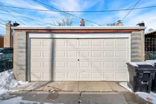 4211 W 47th St, Chicago, IL 60632 - Photo 30