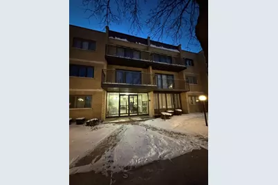 10002 S Pulaski Road #207, Oak Lawn, IL 60453 - Photo 1