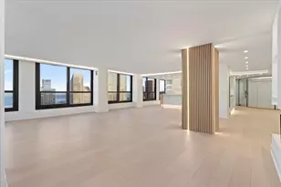 1030 N State St, Chicago, IL 60610 - Photo 6