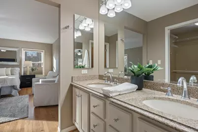 4541 Middaugh Avenue, Downers Grove, IL 60515 - Photo 16