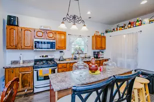 822 11th St, North Chicago, IL 60064 - Photo 8