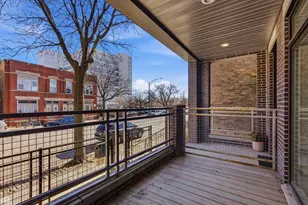 1042 S Oakley Blvd, Chicago, IL 60612 - Photo 16