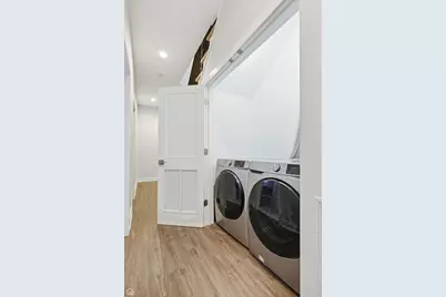 1042 S Oakley Boulevard #1, Chicago, IL 60612 - Photo 14