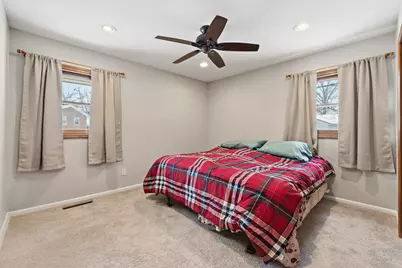 4911 Redbird Lane, Crystal Lake, IL 60012 - Photo 18