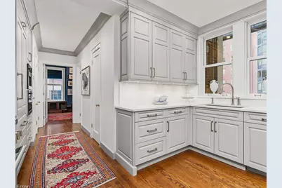 232 E Walton Place #5E, Chicago, IL 60611 - Photo 12