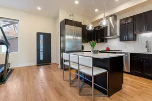 3604 S Prairie Ave, Chicago, IL 60653 - Photo 6