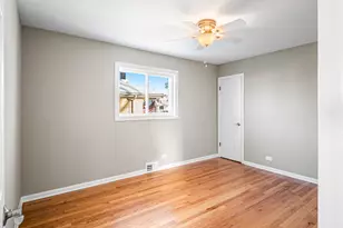 9120 26th Pl, Brookfield, IL 60513 - Photo 6