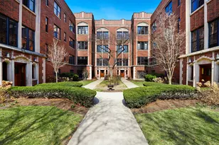 1360 E Madison Park, Chicago, IL 60615 - Photo 1