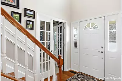 387 Long Hill Road, Gurnee, IL 60031 - Photo 2