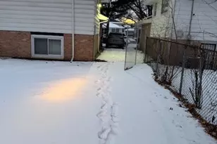 14423 Sanderson Ave, Dolton, IL 60419 - Photo 10