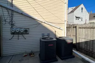 4533 S Richmond St, Chicago, IL 60632 - Photo 6