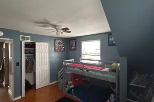 12757 Mozart St, Blue Island, IL 60406 - Photo 8