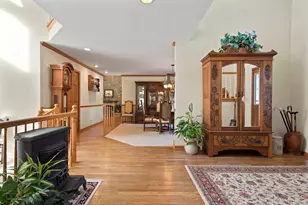 17804 W Pond Ridge Cir, Gurnee, IL 60031 - Photo 6