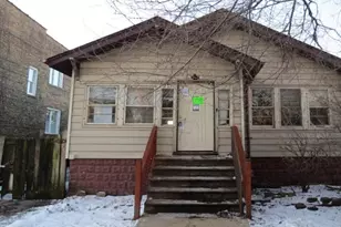 213 157th St, Calumet City, IL 60409 - Photo 2