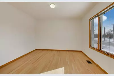 16W234 91st Street, Burr Ridge, IL 60527 - Photo 6